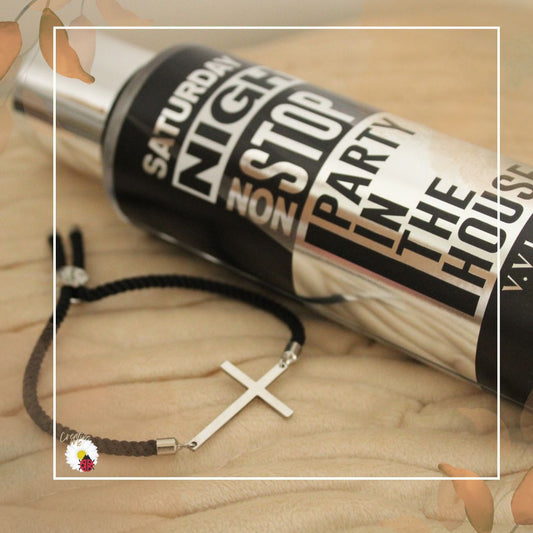 ⚖️ Linha Him & Her - Pulseira Cruz + Spray Corporal Homem