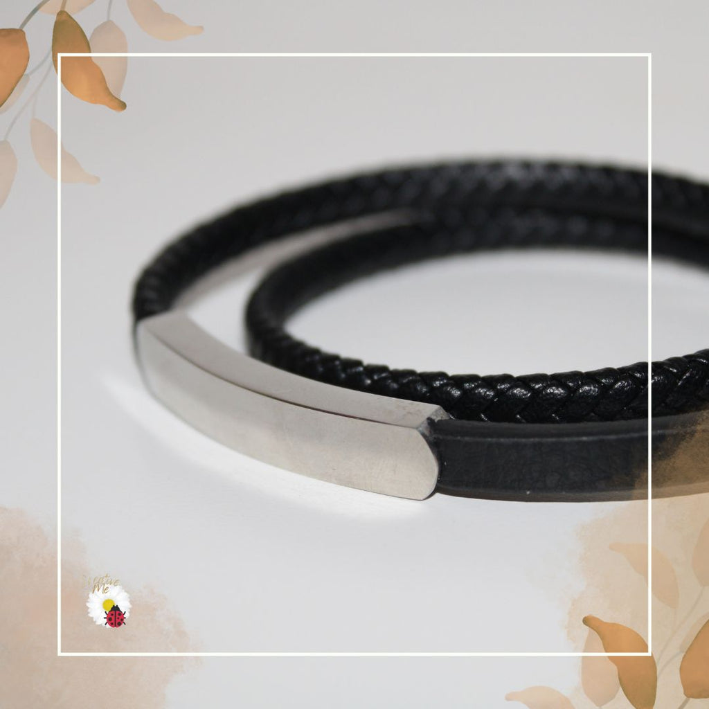 Pulseira Preta Dupla com Chapinha em Aço